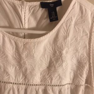 Gap Tank Blouse 3️⃣ Pieces for $20